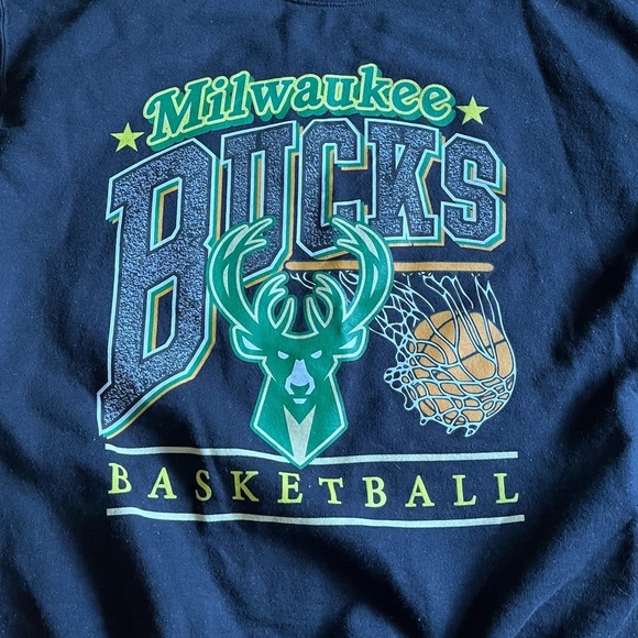 ‘47 Milwaukee Bucks Crewneck Sweater. Large. Black. NBA - Picture 3 of 5